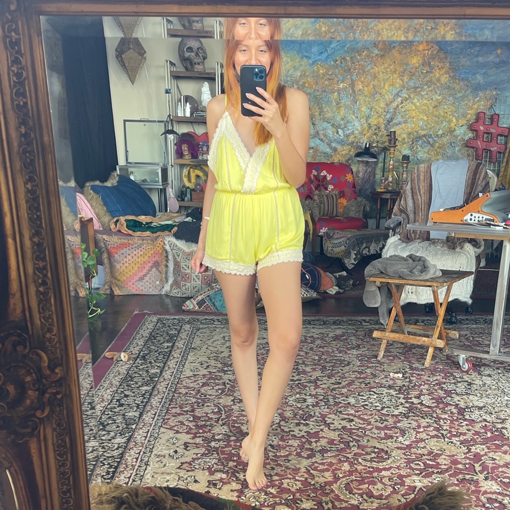 Illa Illa - yellow short romper